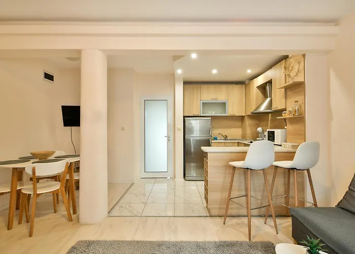 Paradise - Free Parking Apartman *