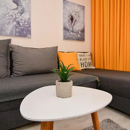 Paradise - Free Parking فارنا